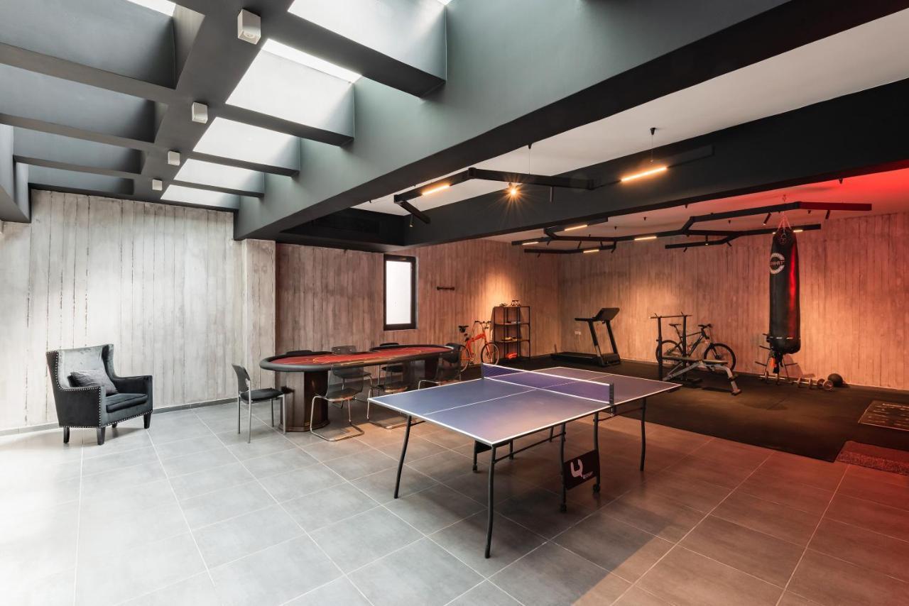 Villa Eleven *